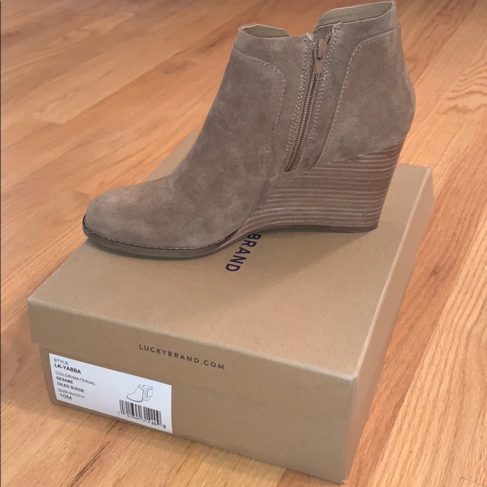 COPY - Lucky brand Yabba tan booties